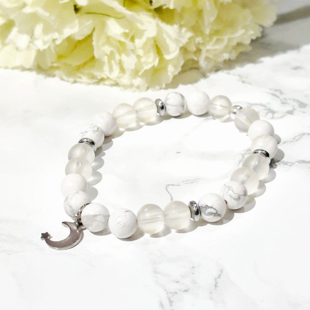 Howlite Moon