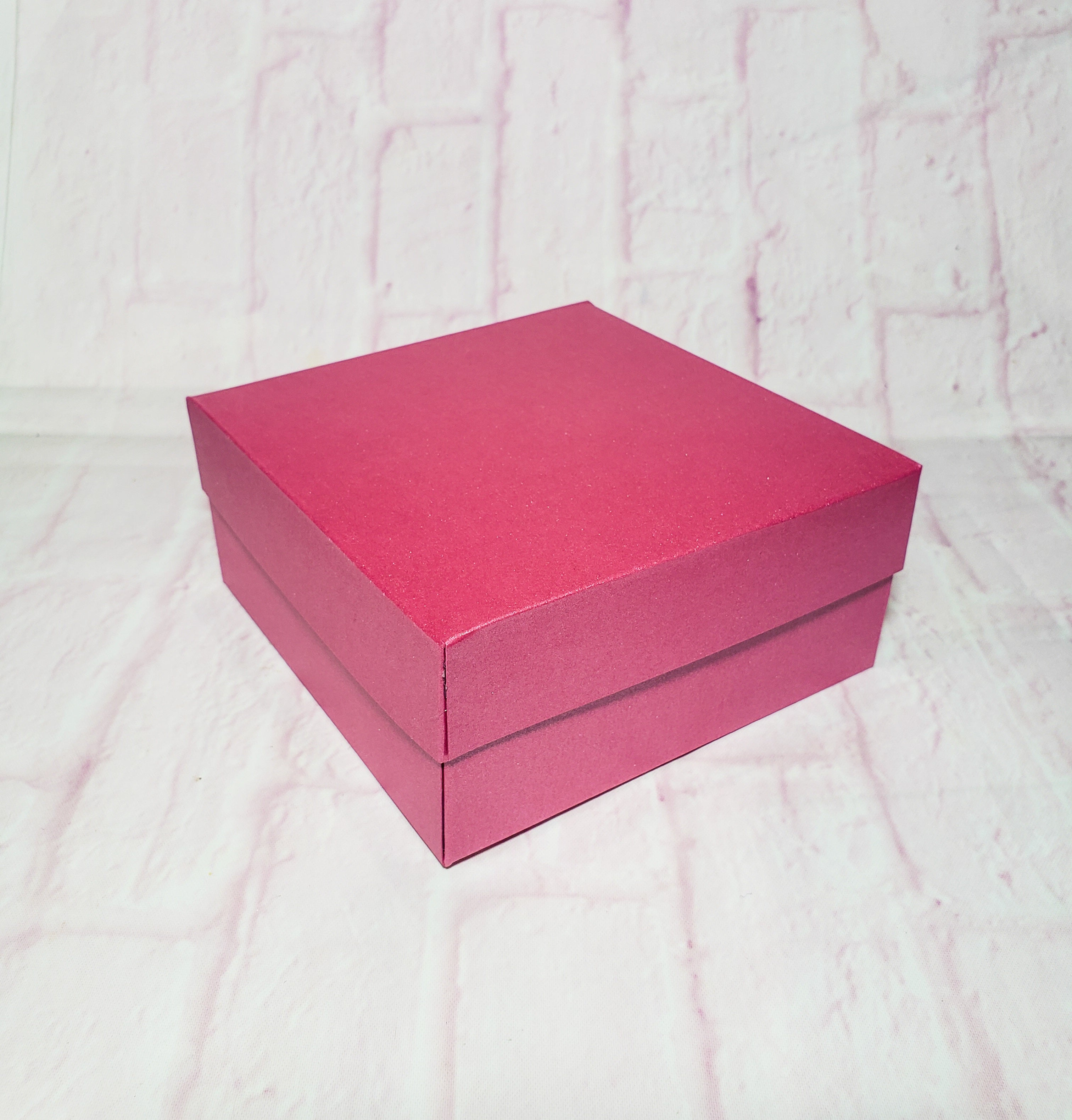 Square 4.5x4.5x2